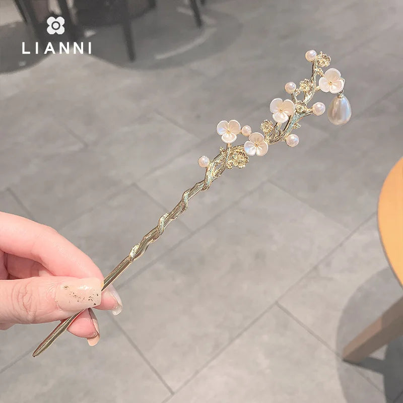 Elegant Chinese Style Hair Clip Tassel Hair Stick Traditional Floral Design Hairstyle Accessory Women Jewelry Hairpin Hairneedle