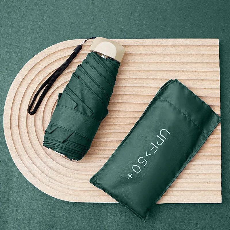 UPF50+ Mini Flachschirm, 5-fach faltbar, tragbarer Taschen-UV-Schutz-Regenschirm für Damen
